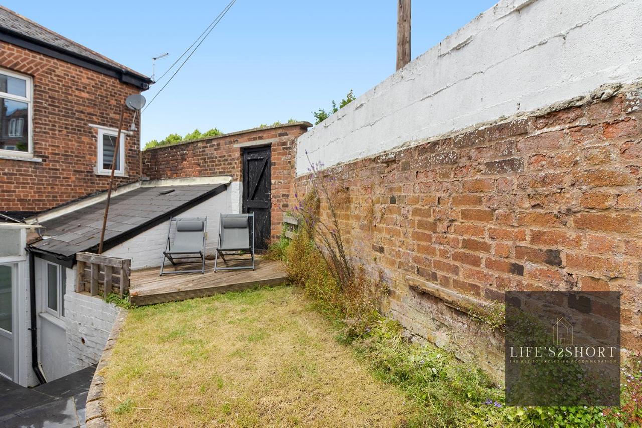 Luxe Garden House For 6 In Central Exeter Exterior photo